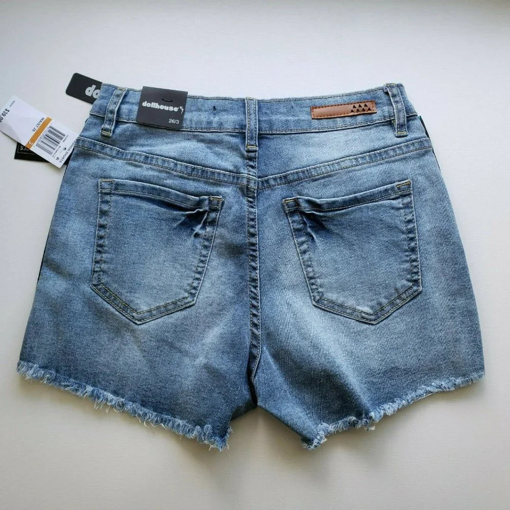 Dollhouse NWT Junior High Waisted Denim Shorts - Picture 9 of 9